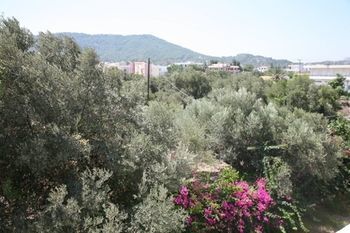 Lejlighedshotel Debby Lalyssos