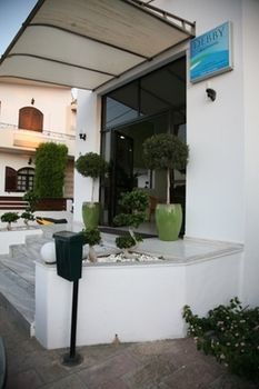 Debby Lejlighedshotel